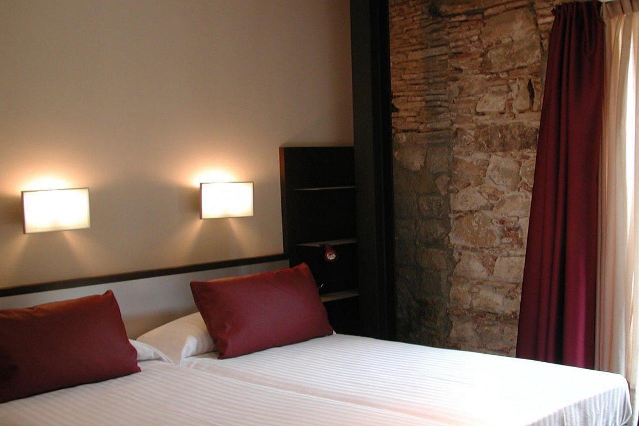 Aparthotel Allada 3* Барселона Экстерьер фото